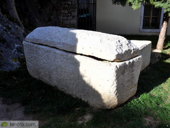 Skradin - Sarkophage