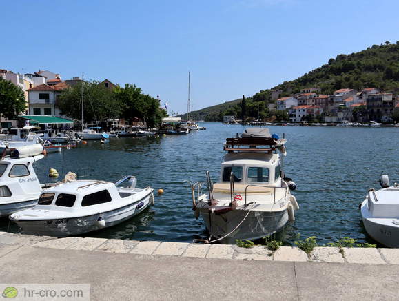 Zaton - Coastal promenade