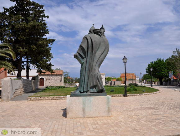 Nin - Statue des Bischofs Gregor von Nin