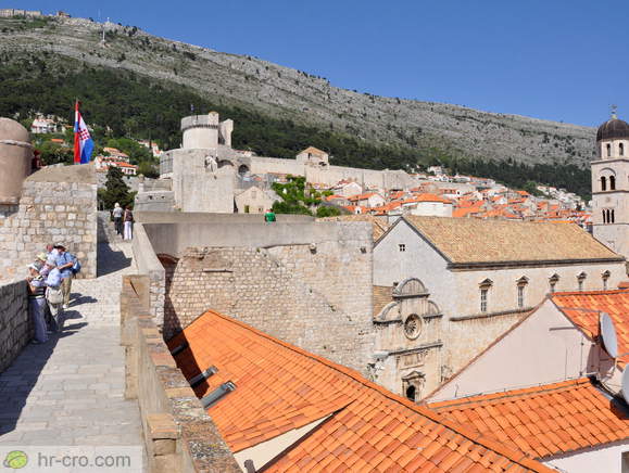 Obzidje pri zahodnem vhodu