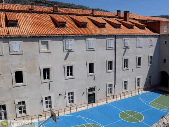 Športno igrišče ob klasični gimnaziji