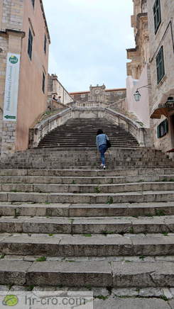Jezuitske stopnice proti Poljani Ruđera Boškovića