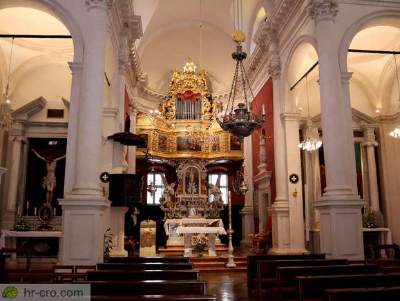 Cerkev sv. Blaža (Vlaha) <br> Notranjost