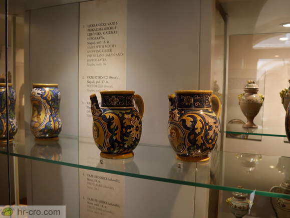 Vases with motifs showing Greek physicians