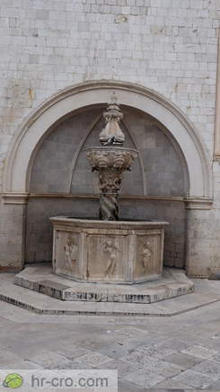 Small Onofrio's Fountain at the end of Stradun