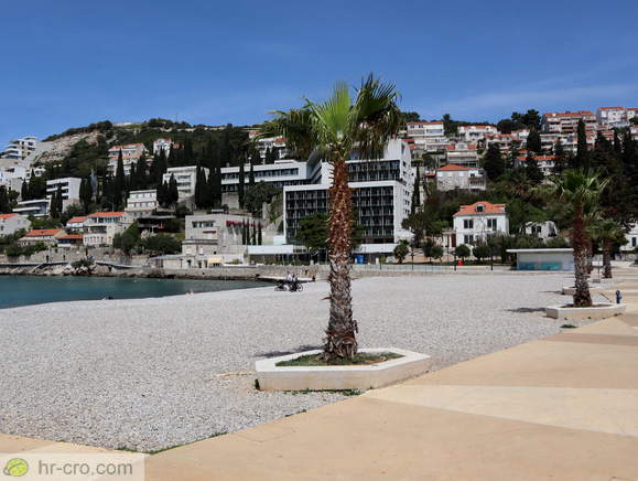 Lapad Beach from the promenade