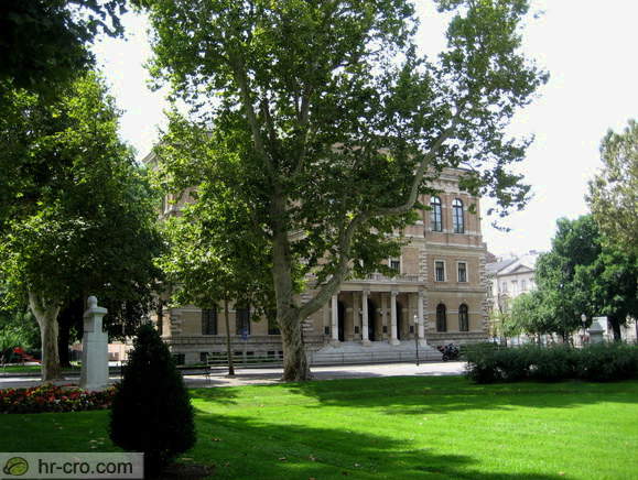 Zagreb - Nikola Subic Zrinski square