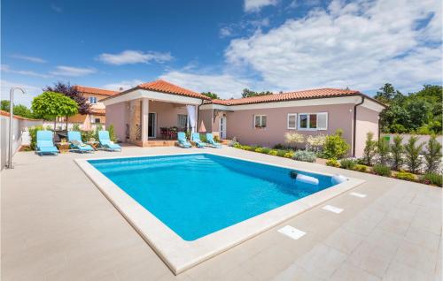 Stunning Home In Pula