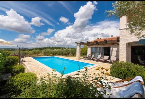 Villa Nira with pool Villa Nira with pool