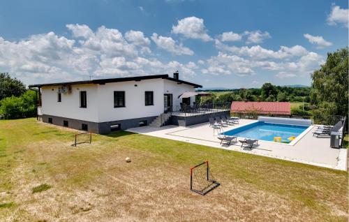 3 Bedroom Gorgeous Home In Dvorisce 3 Bedroom Gorgeous Home In Dvorisce
