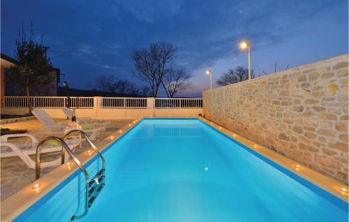 3 Bedroom Pet Friendly Home In Krusevo
