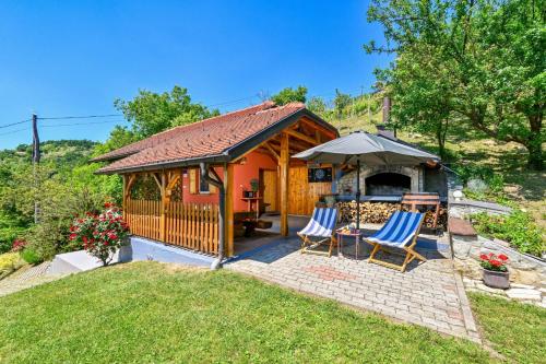 Holiday home with jacuzzi sauna terrace & garden Holiday home with jacuzzi sauna terrace & garden