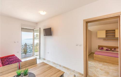 Nice Apartment In Krvavica With House Sea View