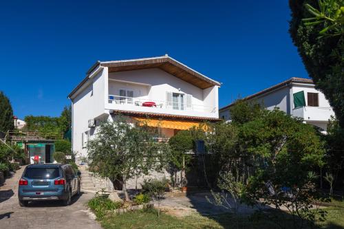 Apartments with a parking space Krk - 15331 Apartments with a parking space Krk - 15331