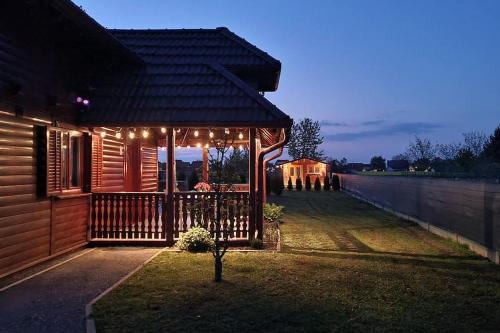 54 Green Road Varaždin