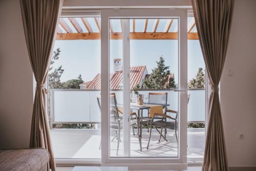 Poolside Hideout Apartments