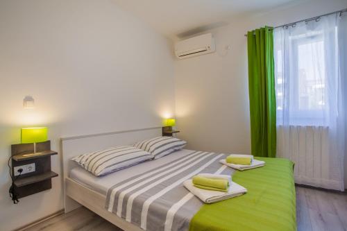 Room Elelina Room Elelina
