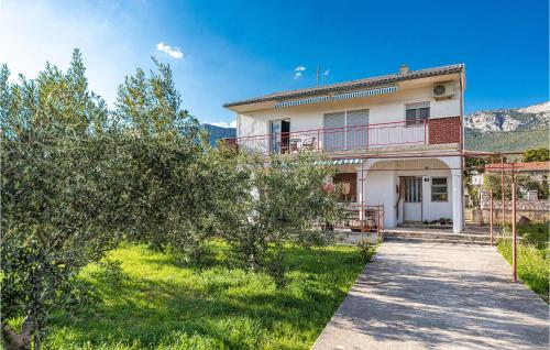 Stunning Apartment In Kastel Sucurac