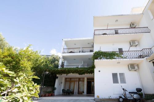 Apartmani Marta