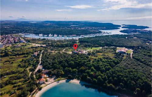 Amazing Apartment In Pula With Wifi