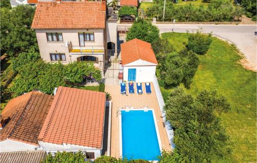 4 Bedroom Pet Friendly Home In Stinjan 4 Bedroom Pet Friendly Home In Stinjan