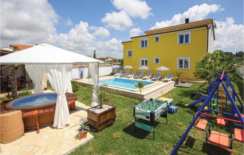 4 Bedroom Beautiful Home In Pula 4 Bedroom Beautiful Home In Pula