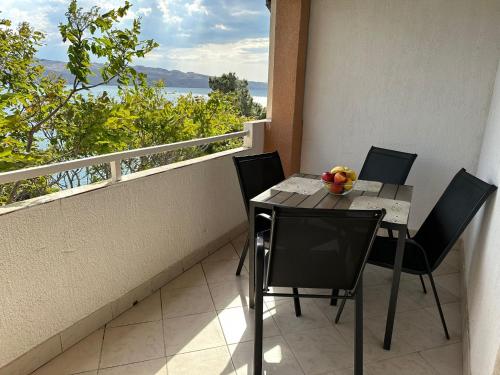 Apartmani Karlobag Apartmani Karlobag