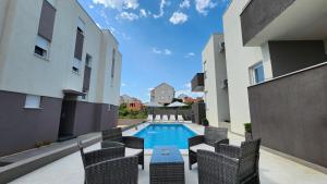 The Sands LUXE Pool Aparthotel