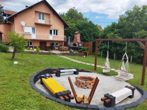 Ohana Holiday House