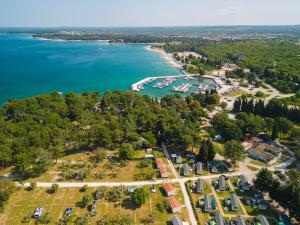 Eurocamp mobilhomes at Brioni Sunny Campsite