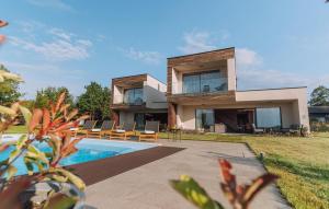 Amazing Home In Oroslavje With Sauna