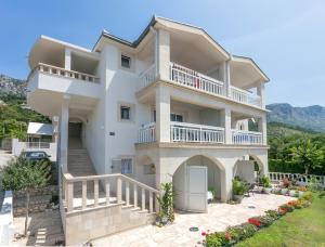 Apartment Podaca 6736b