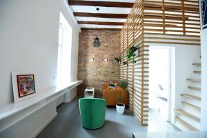 Leo & Coco Apartments