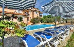 Nice Apartment In Basanija With Wifi