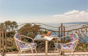 Amazing Apartment In Krvavica With Wifi