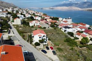 Apartments with a parking space Pag - 15765 