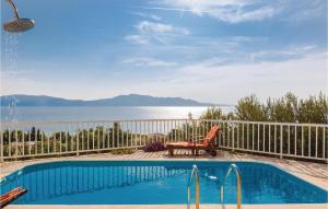 Lovely Apartment In Podaca With Wifi