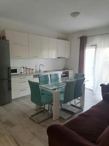 Apartments Seven Castles P