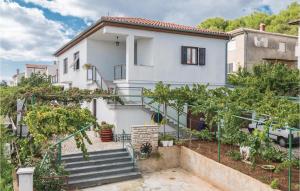 1 Bedroom Pet Friendly Apartment In Pula 