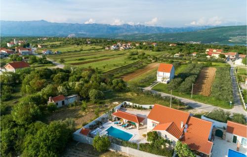Lovely Home In Pridraga