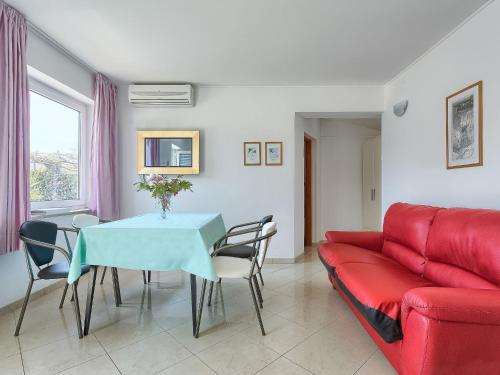 Apartment Nika-1 by Interhome