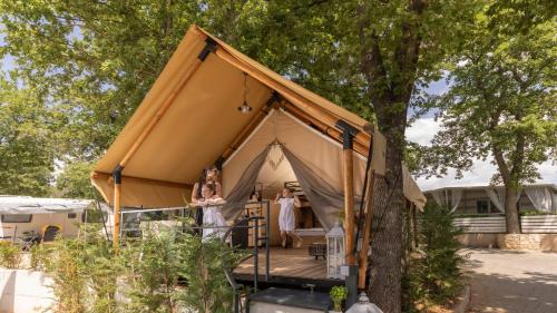Polidor Glamping Resort Polidor Glamping Resort