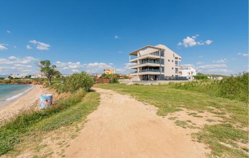 Cozy Apartment In Povljana With Wifi Cozy Apartment In Povljana With Wifi