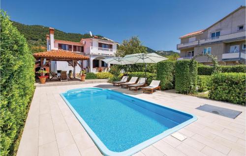 Gorgeous Home In Banjol With House Sea View
