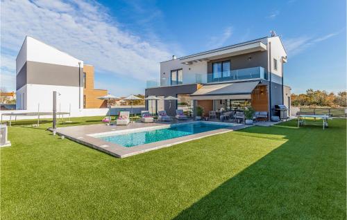3 Bedroom Awesome Home In Orbanici 3 Bedroom Awesome Home In Orbanici