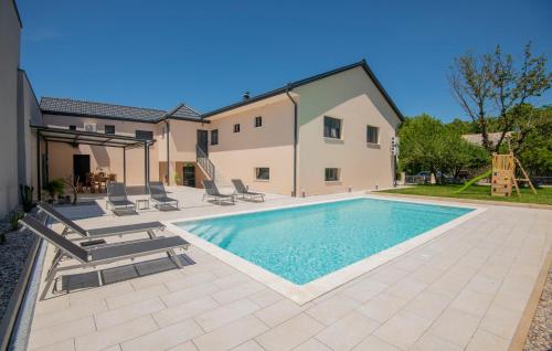 Beautiful Home In Kamenmost With Wifi Beautiful Home In Kamenmost With Wifi
