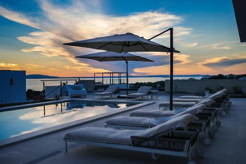 Luxury Villa 360 - private heated pool