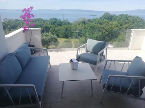 Luxury Seaview Apartment with private pool Luxury Seaview Apartment with private pool