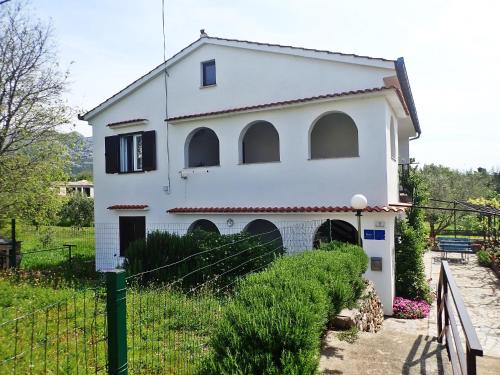 Apartmani Katica-u blizini plaže "Pisak"