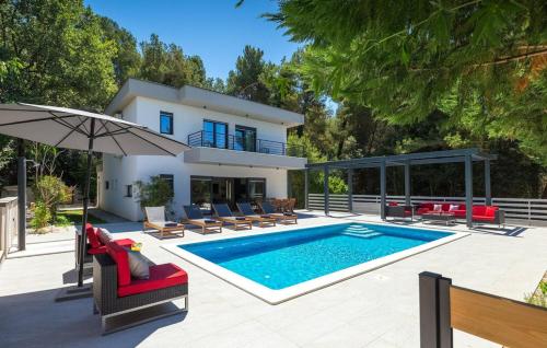 Villa Stribor near Medulin for 8 people with private pool - only 1 km from the beach Villa Stribor near Medulin for 8 people with private pool - only 1 km from the beach
